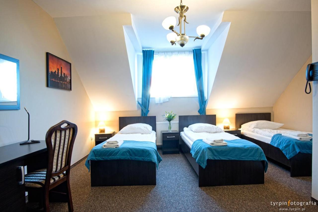 Hotel Millenium Gora Motyczna Luaran gambar