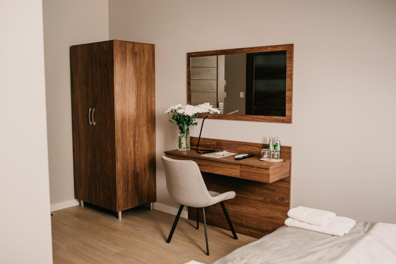 Hotel Millenium Gora Motyczna Luaran gambar