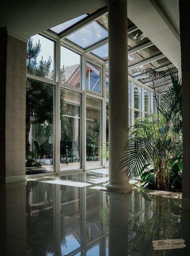 Hotel Millenium Gora Motyczna Luaran gambar