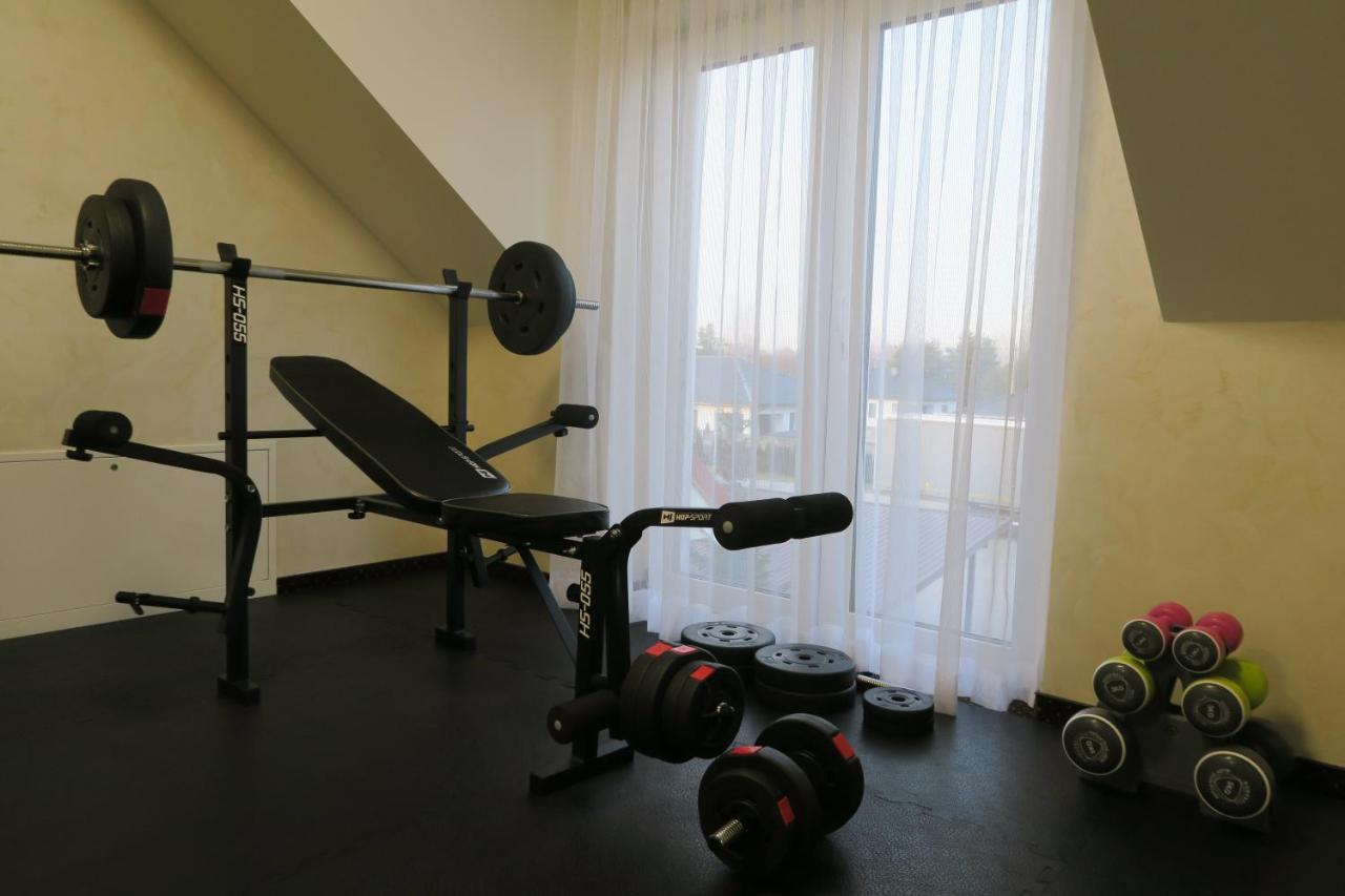 Hotel Millenium Gora Motyczna Luaran gambar