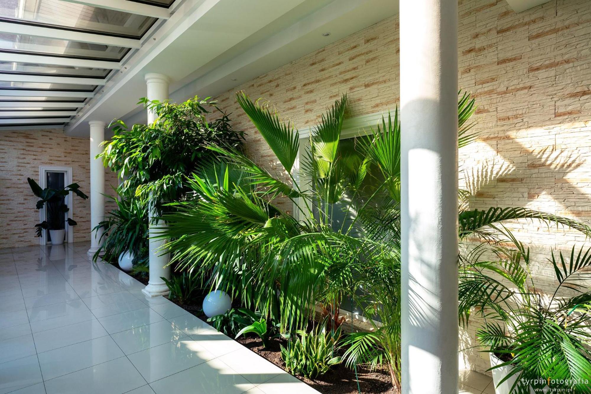Hotel Millenium Gora Motyczna Luaran gambar
