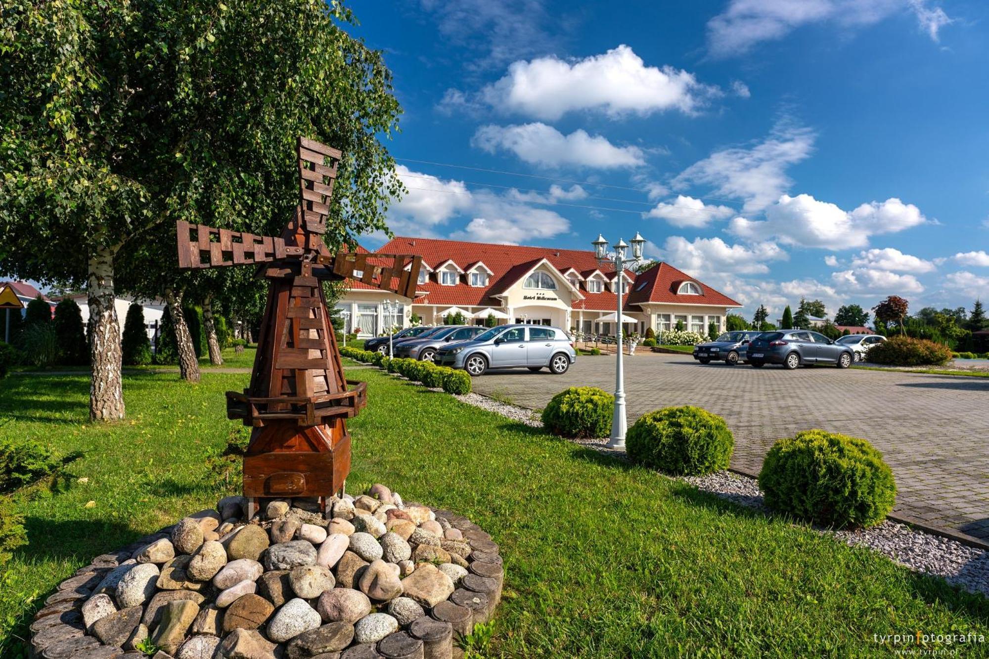 Hotel Millenium Gora Motyczna Luaran gambar
