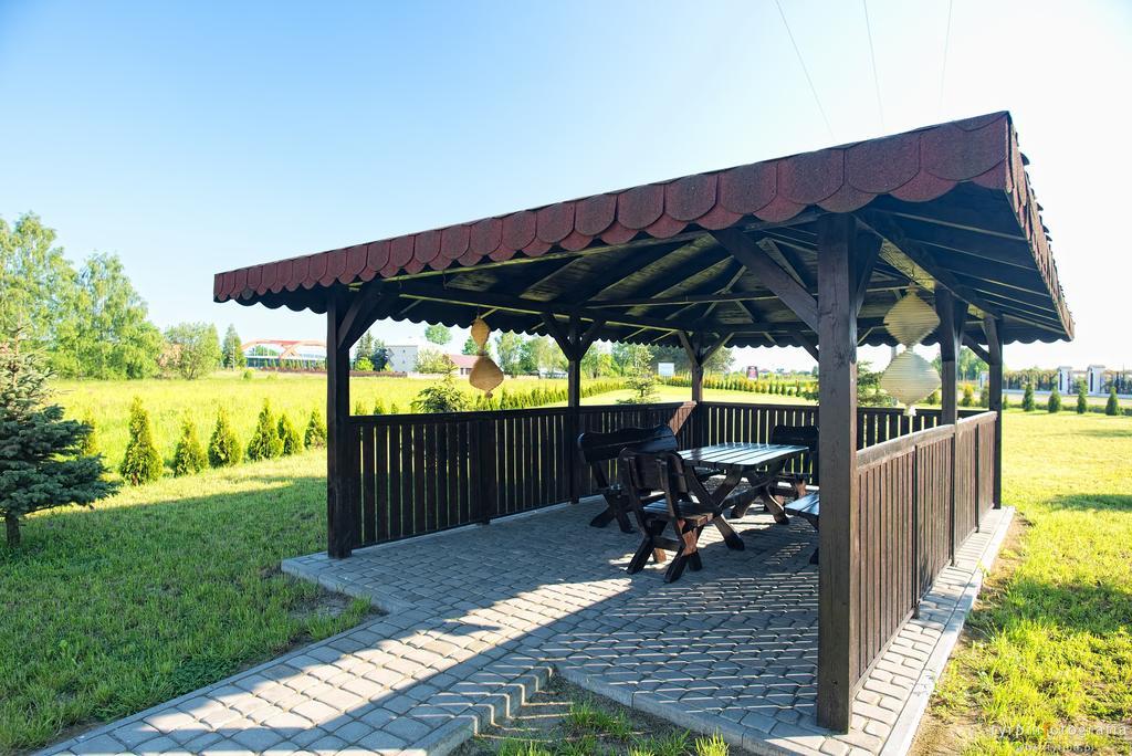 Hotel Millenium Gora Motyczna Luaran gambar